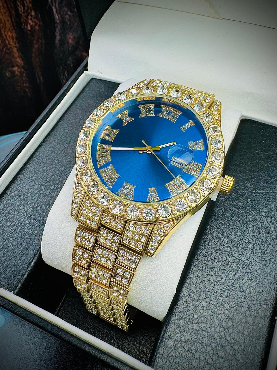 Reloj Diamantado - Red VVS