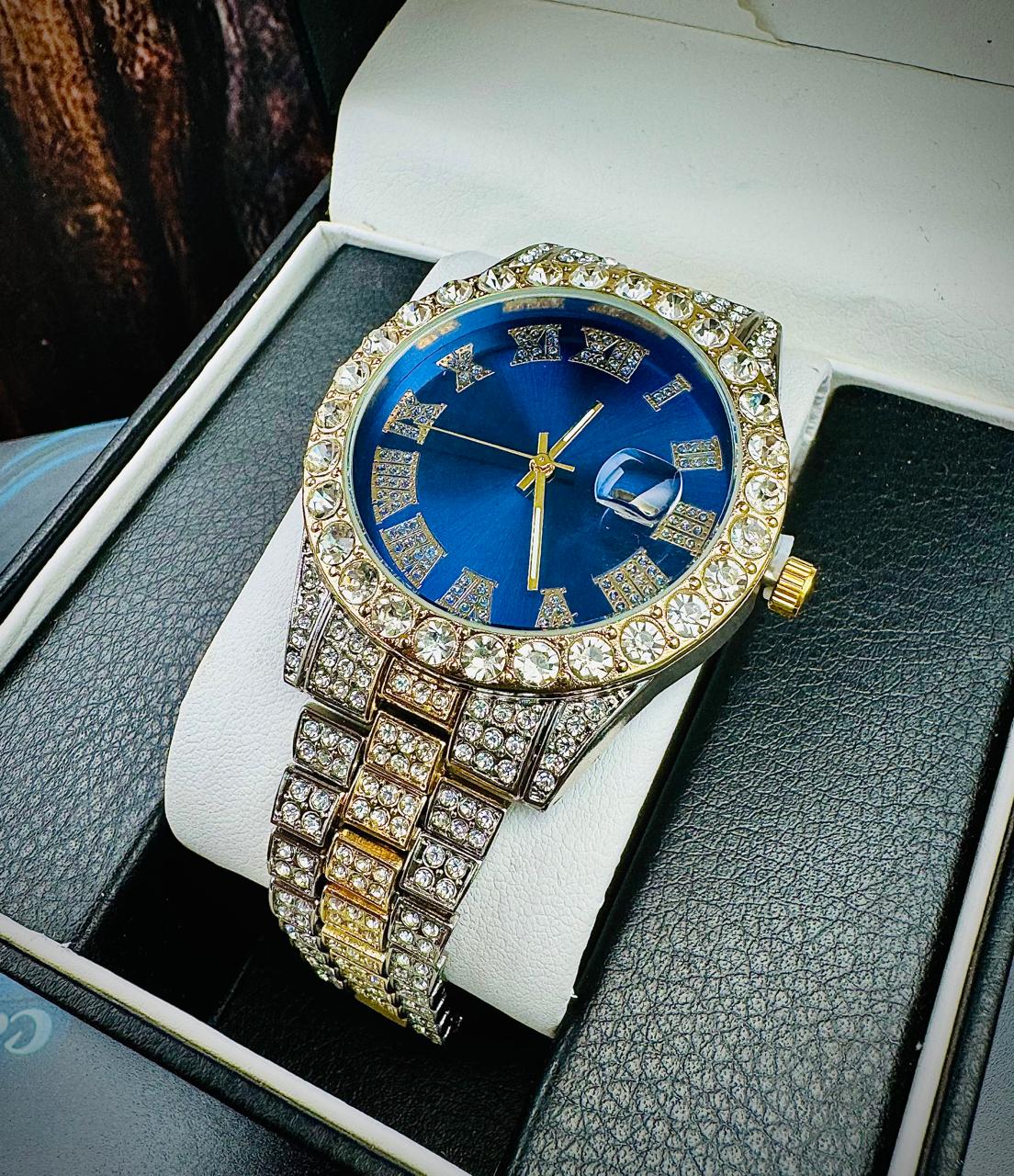 Reloj Diamantado - Red VVS
